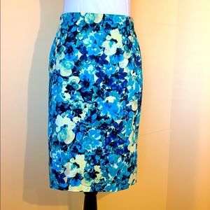 Anne Taylor Floral Skirt